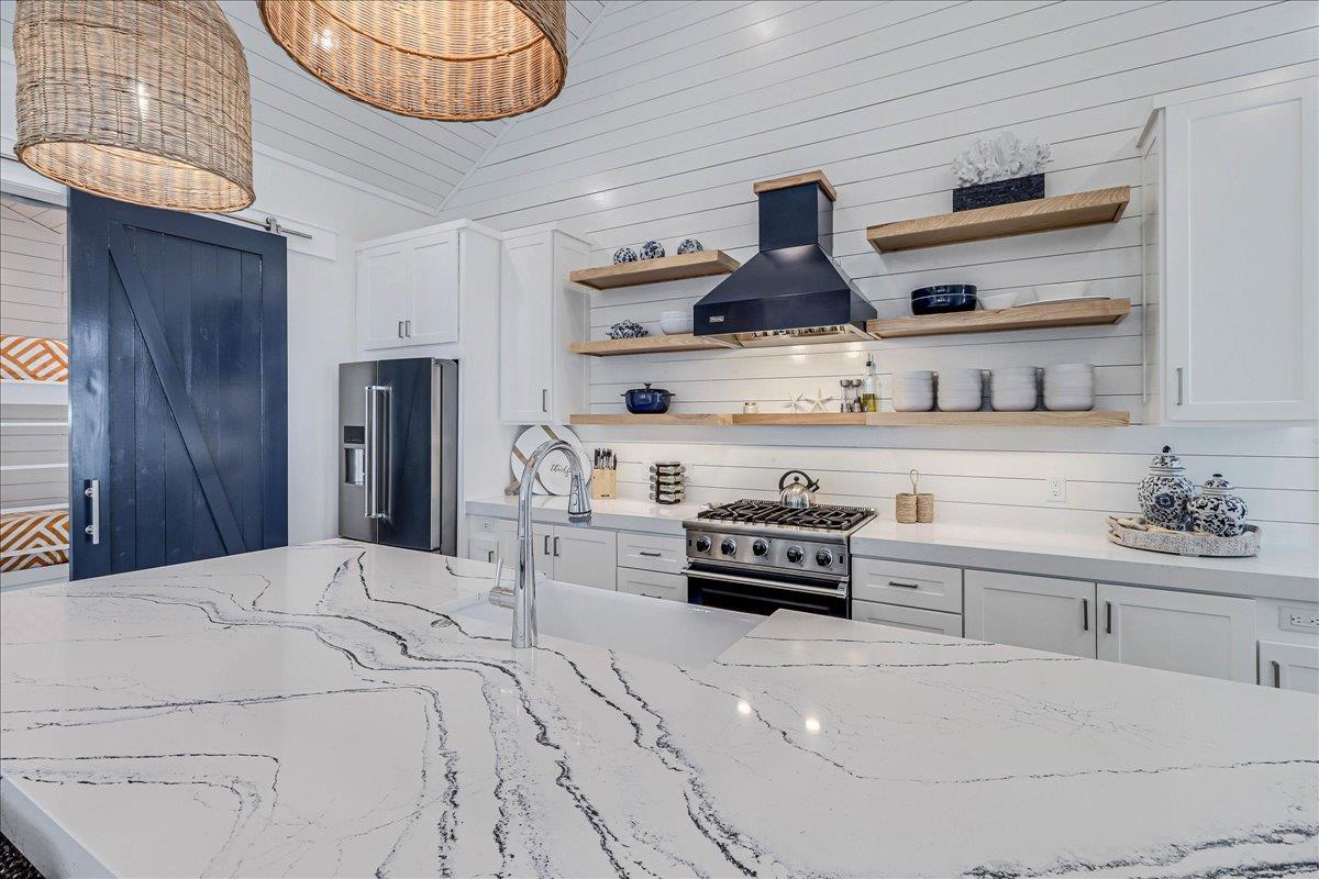2nd Floor, Kitchen