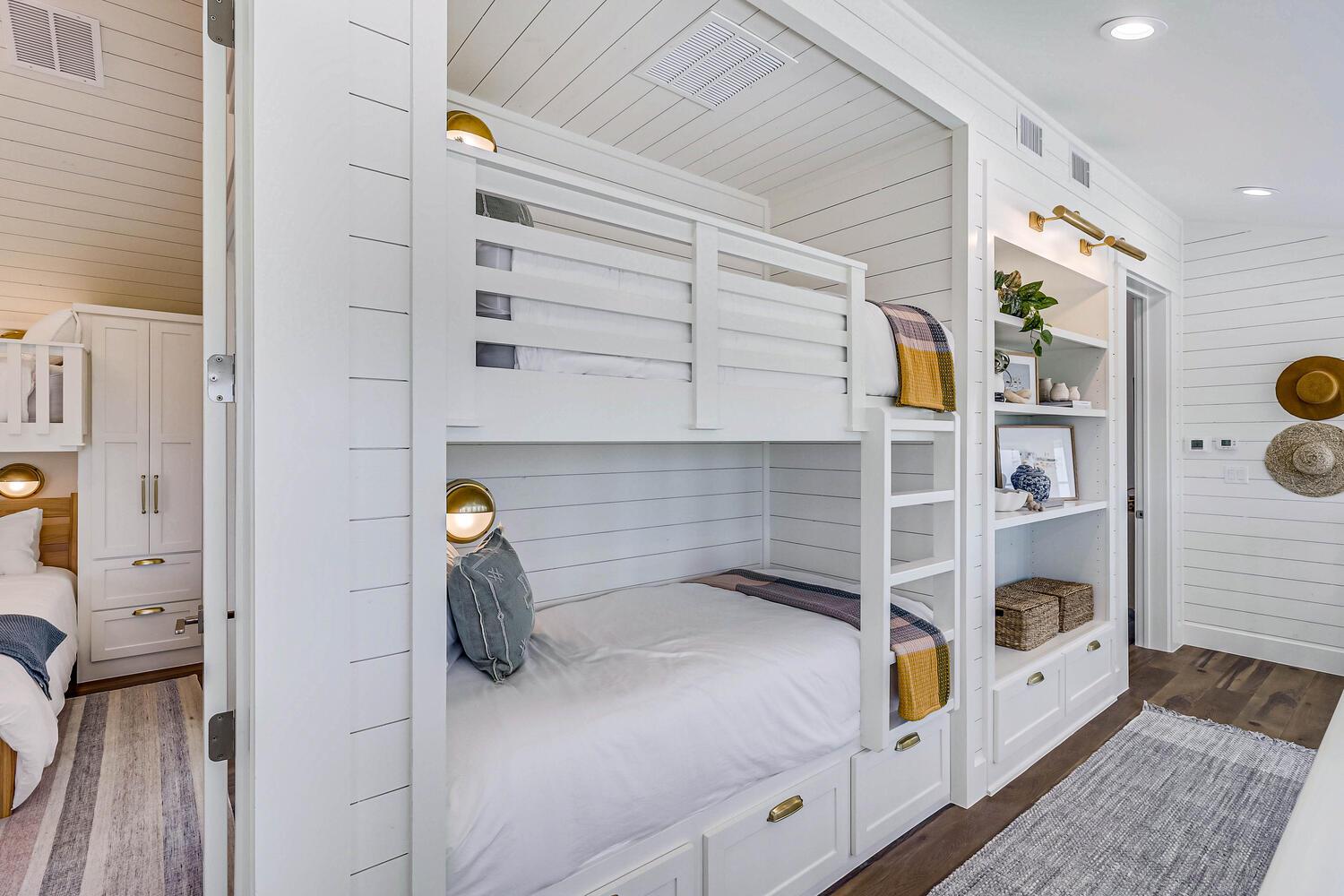 Hallway Bunks, 2nd Floor