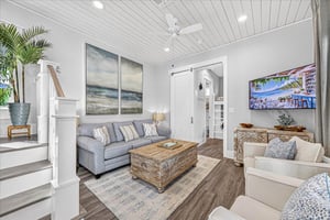 1st Floor, Primary Living Room