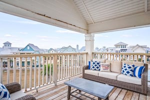 Balcony, 3rd Floor