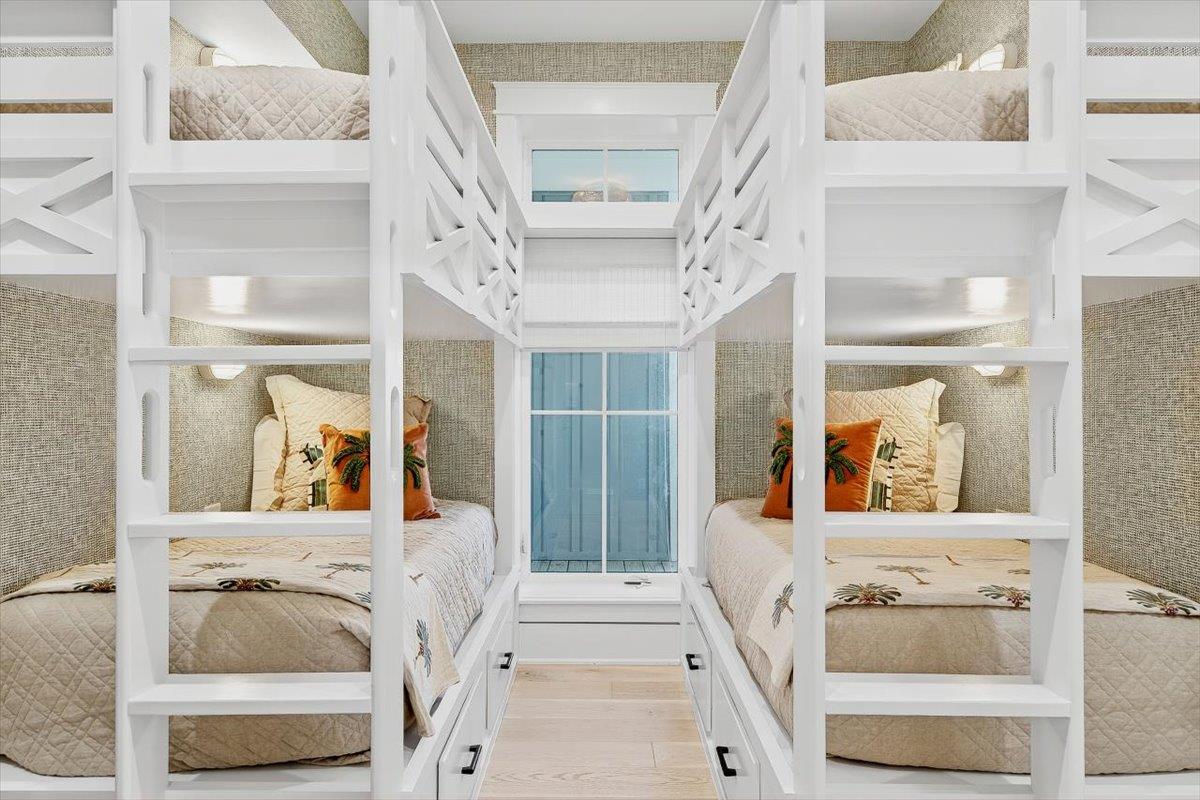 Bunk Bedroom