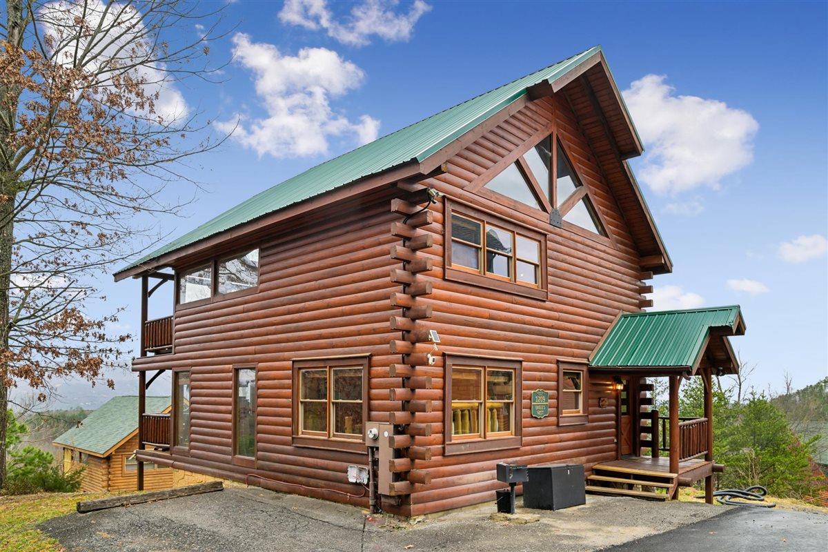 03Front Elevation
