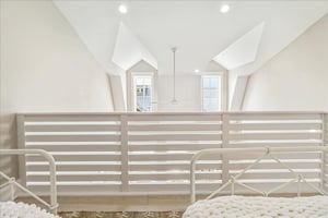 Twin Loft, 2nd Floor