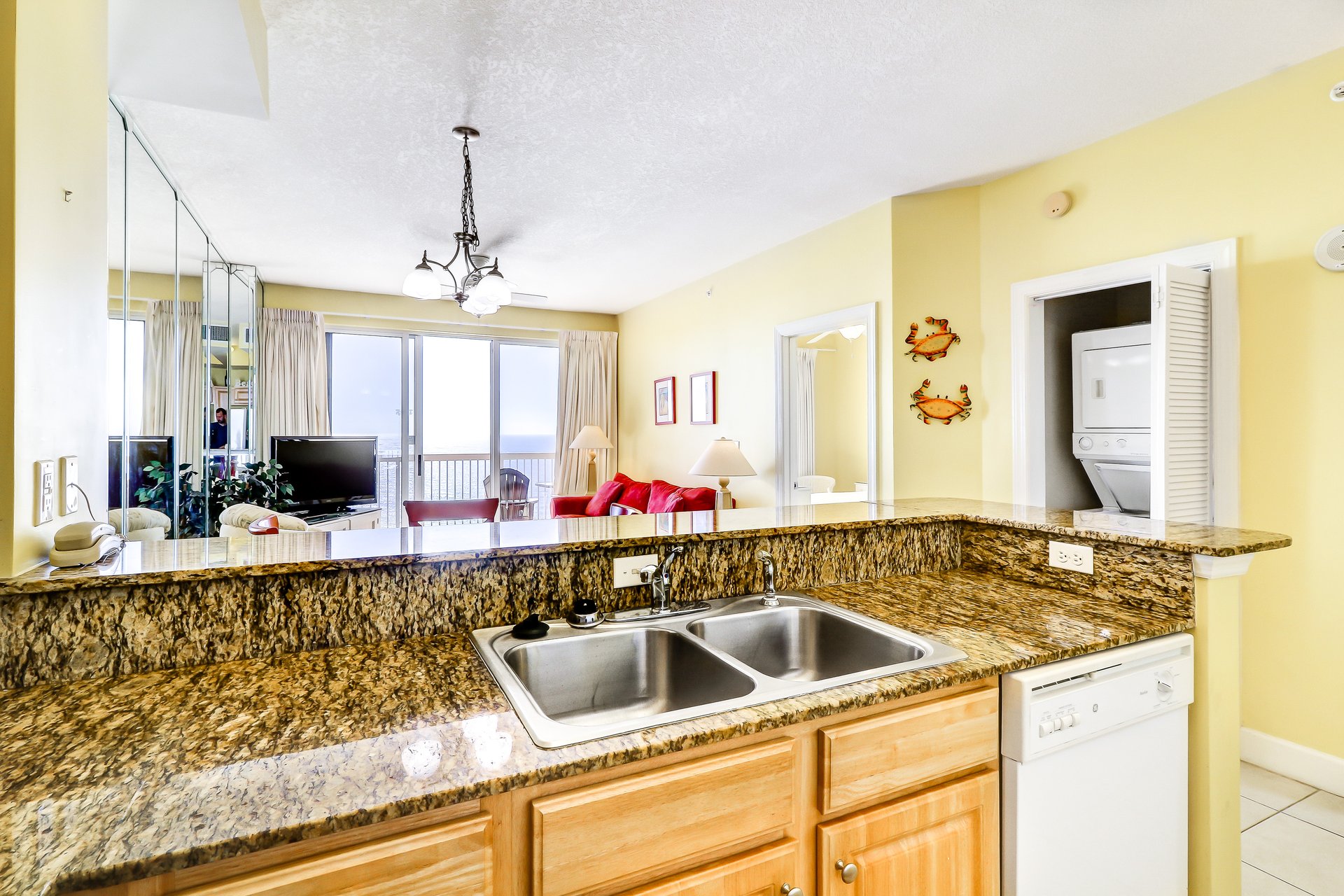 Sunrise Beach 2107  Beachfront Condo 11