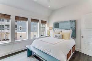 Queen Suite, 2nd Floor