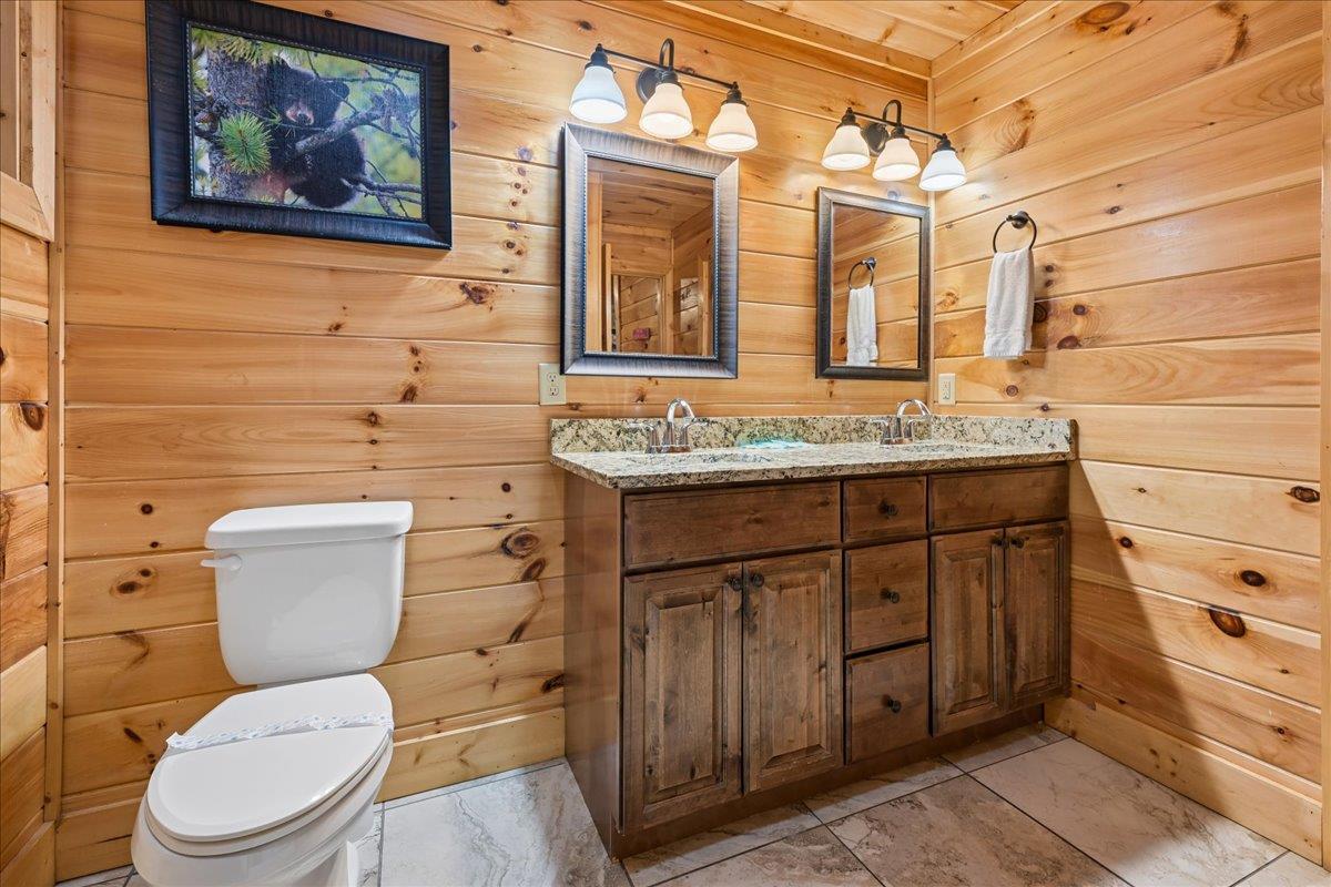 32Bath
