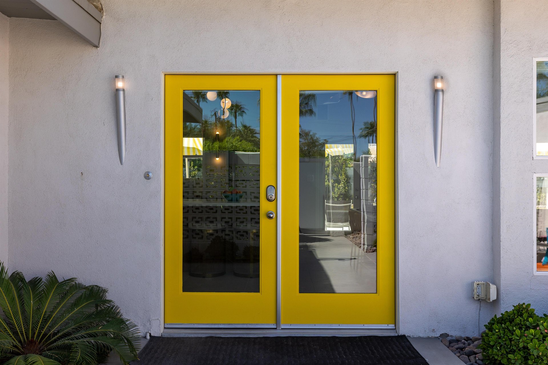 Welcome to Mid Mod Sunsation