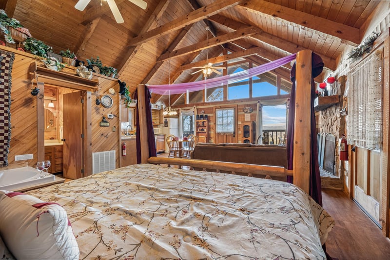 King Bed