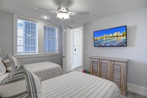 Twin Bedroom