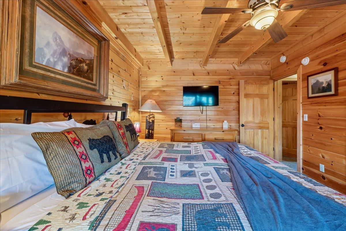 31Primary Bedroom