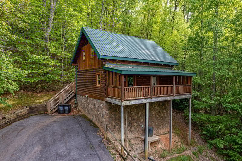 Exterior Front of Dukes Den