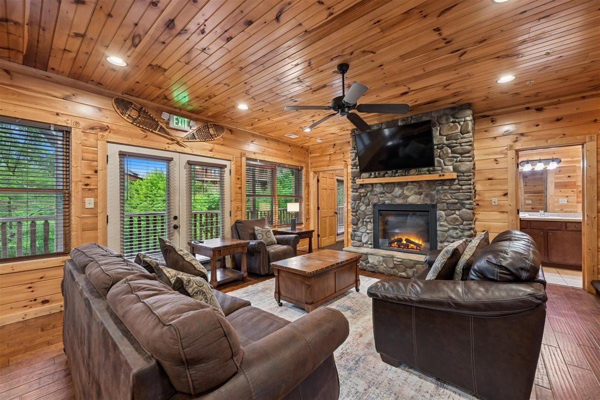 009Living Room