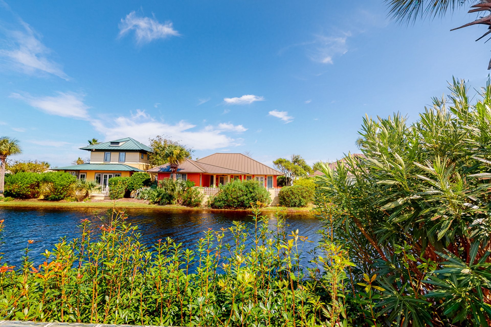 Waters Edge at Beach Club 21