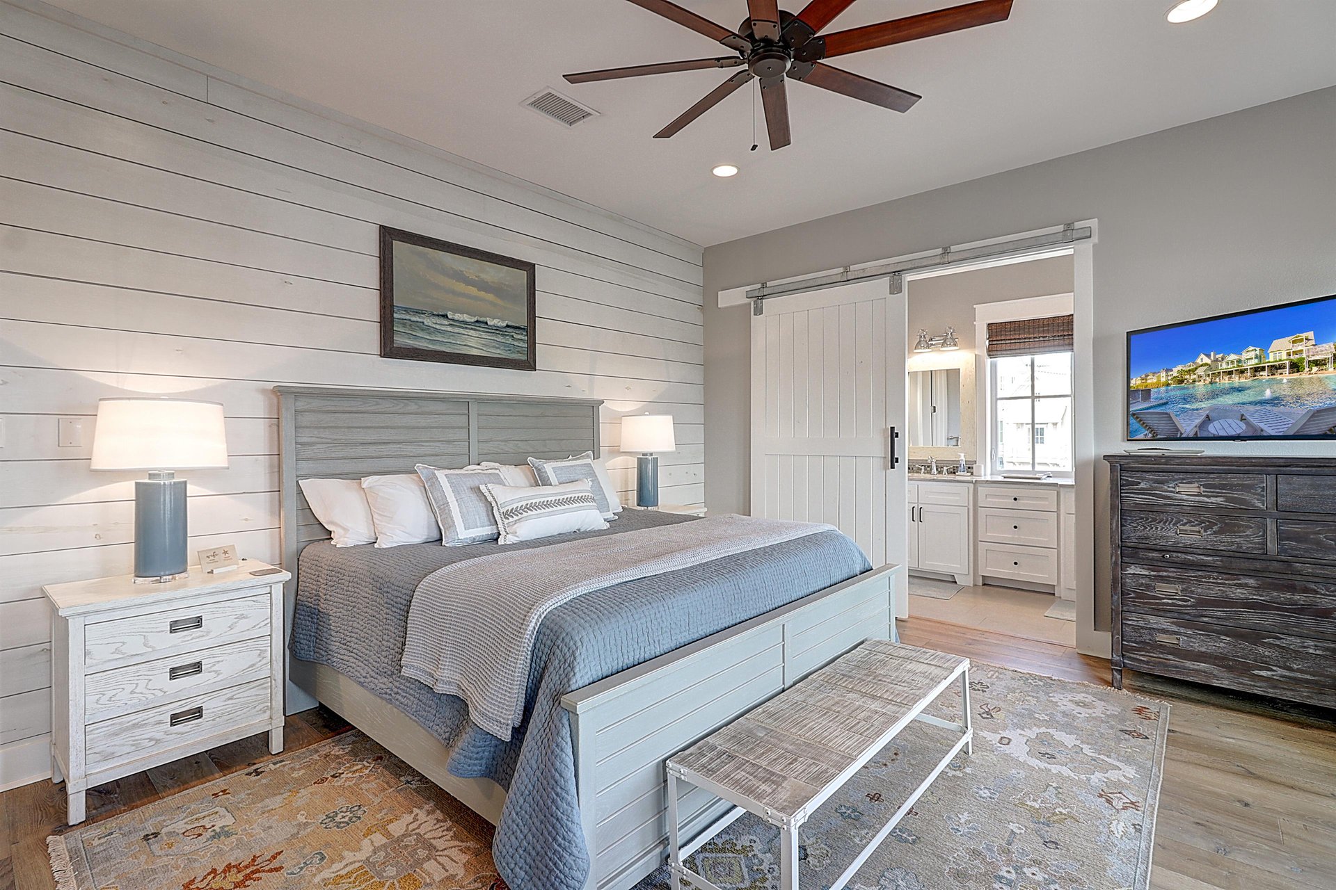 3rd King Suite, 2nd Floor