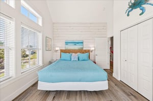 Third King Bedroom, 2nd Floor