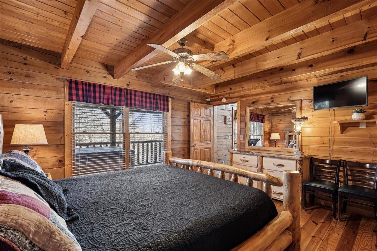 31Primary Bedroom 2