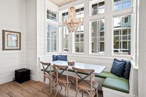 Dining Nook, 1st Floor