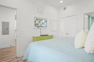 1st Floor King 1st Bedroom