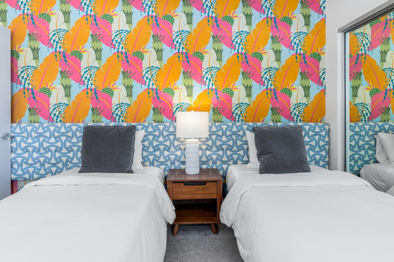 Guest bedroom