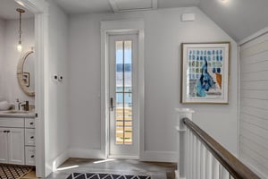 Landing with Deck Access , 2nd Floor