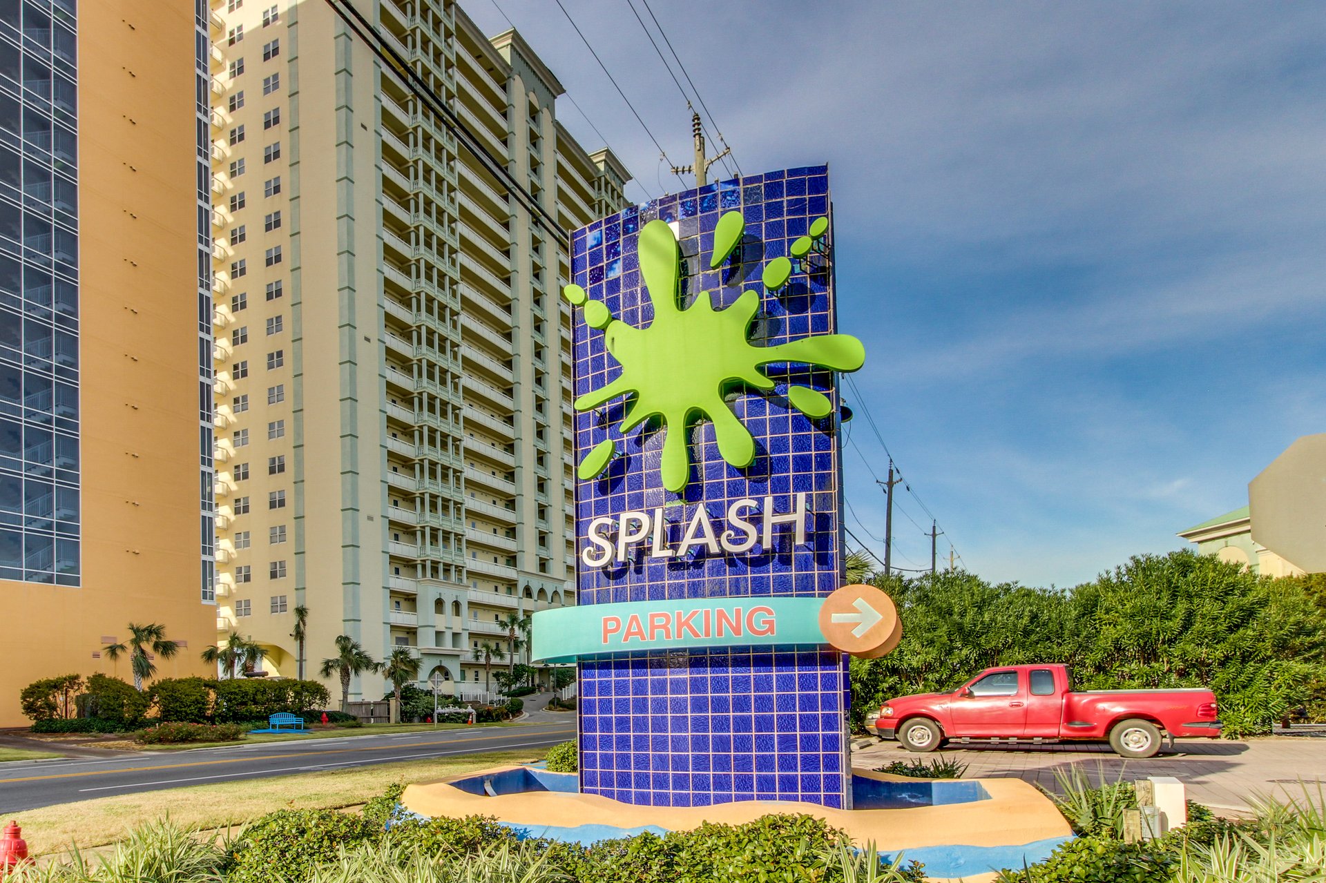 Splash Resort 604W 15