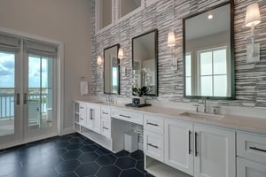 Master King Suite, 2nd Floor