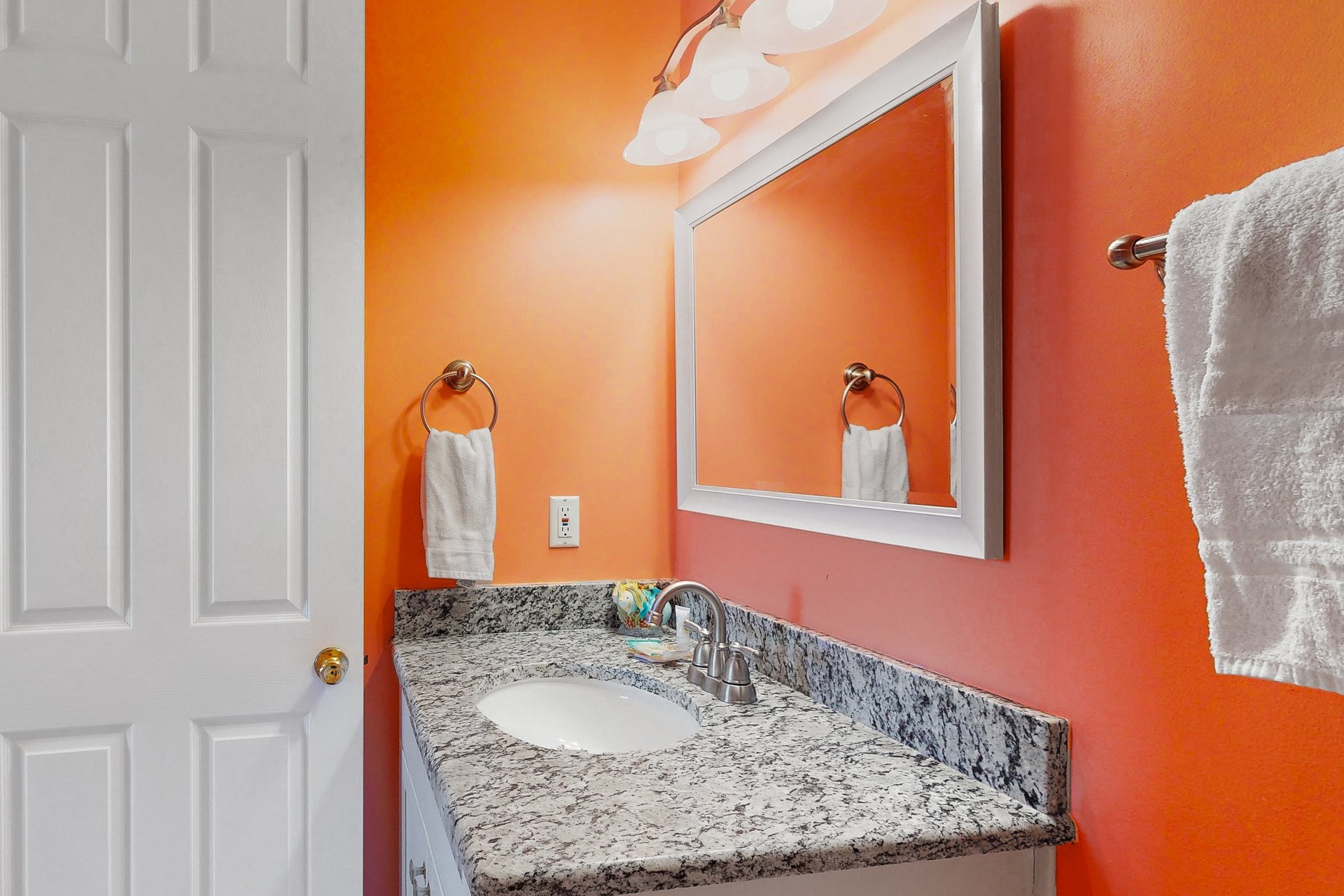 Regency Isle 1005 24