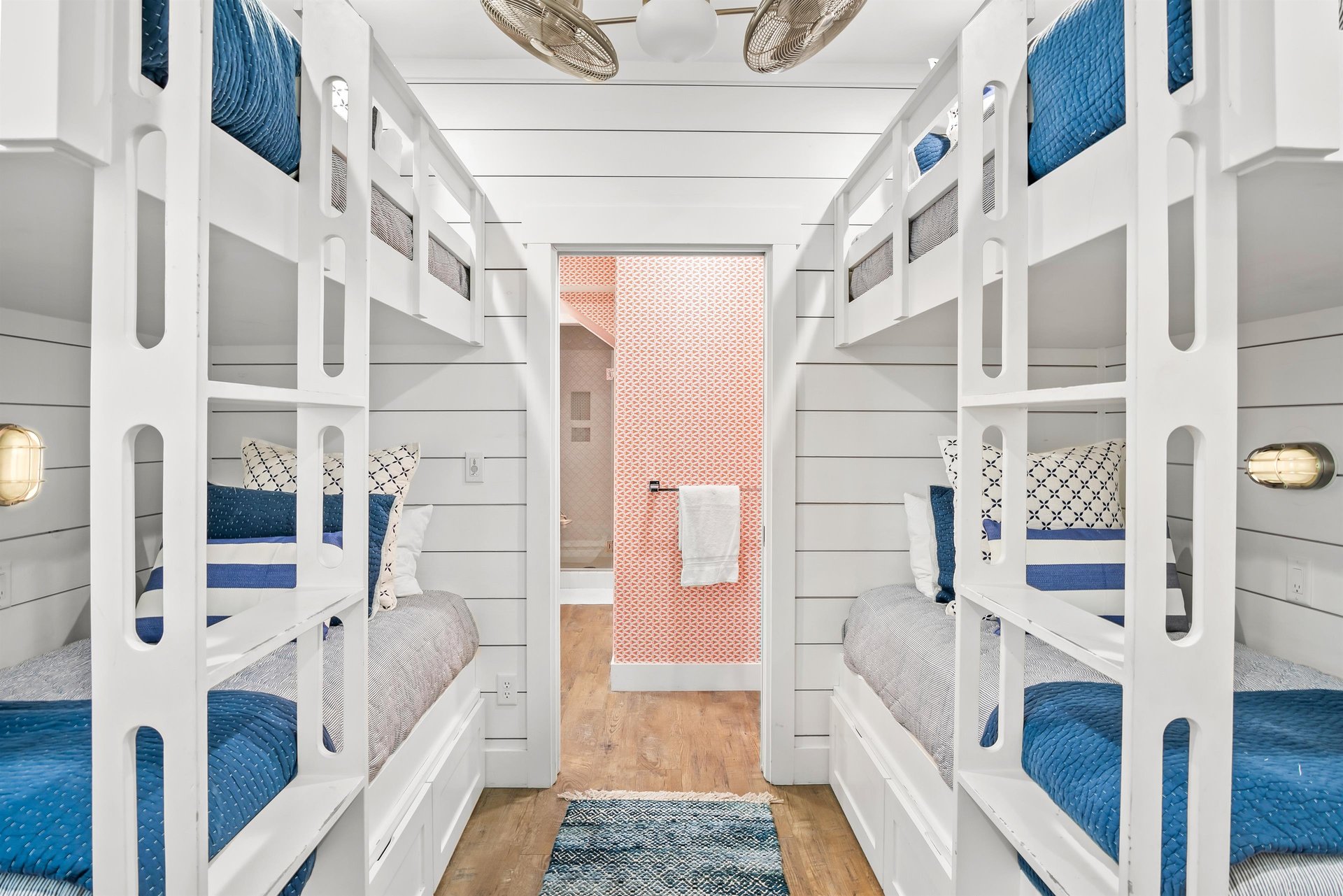 Bunk Bedroom, 1st Floor