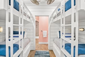 Bunk Bedroom, 1st Floor