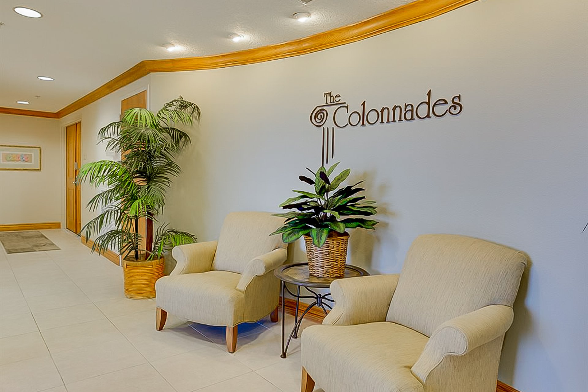 The Colonnades 1503 32