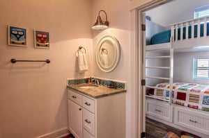 Bunk Bathroom, 2nd Floor