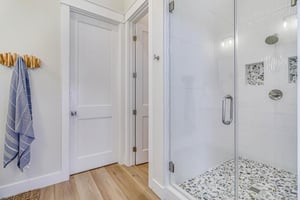 Primary King Suite Bathroom, 2nd Floor