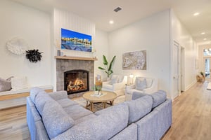 Living Area, 1st Floor