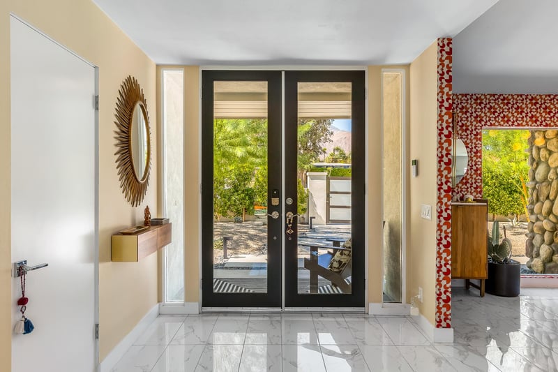 Impeccably designed entrance