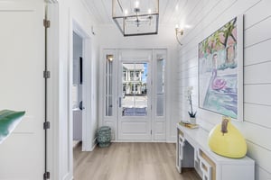 1st Floor, Entry Way