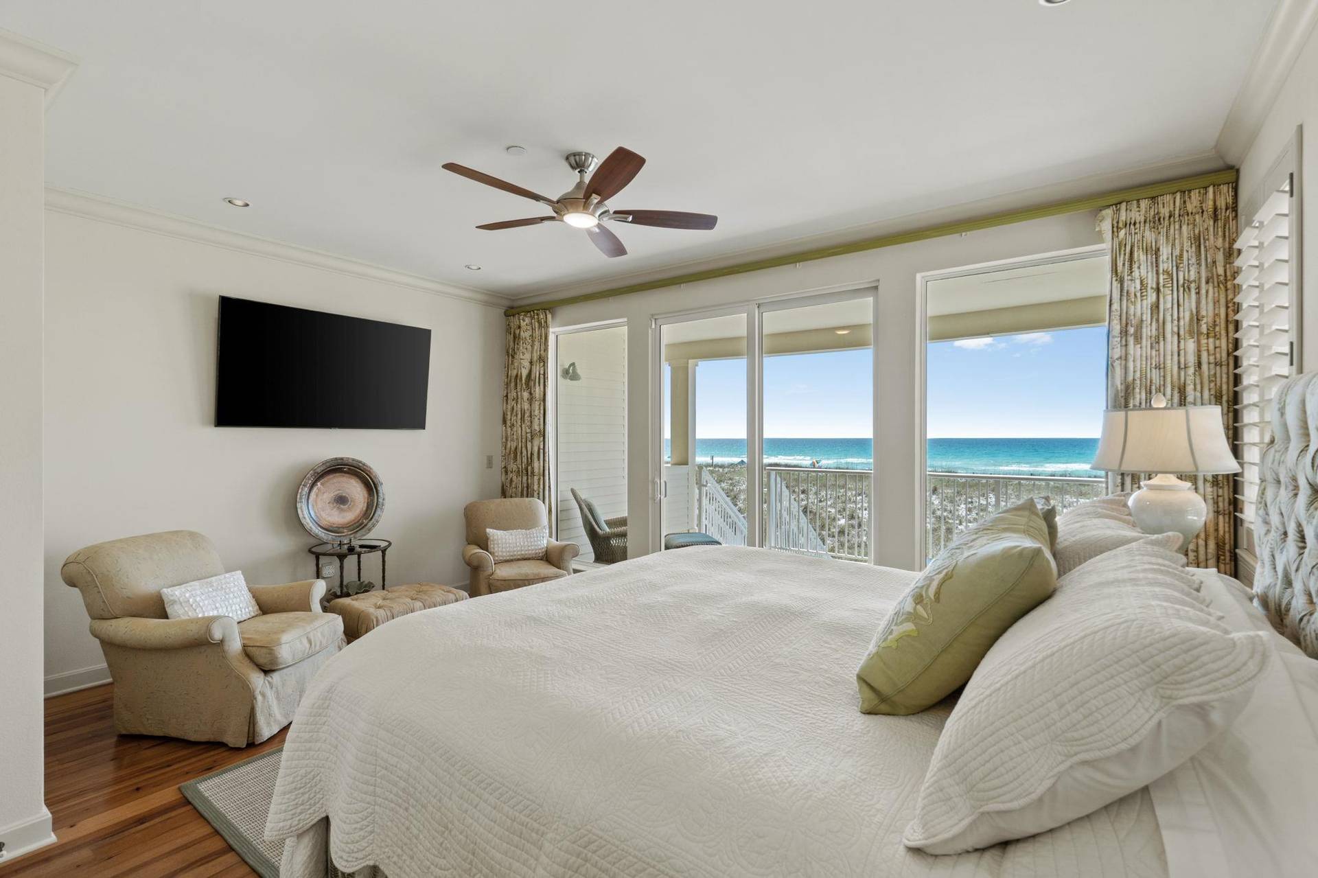 Master Bedroom King 2nd Floor