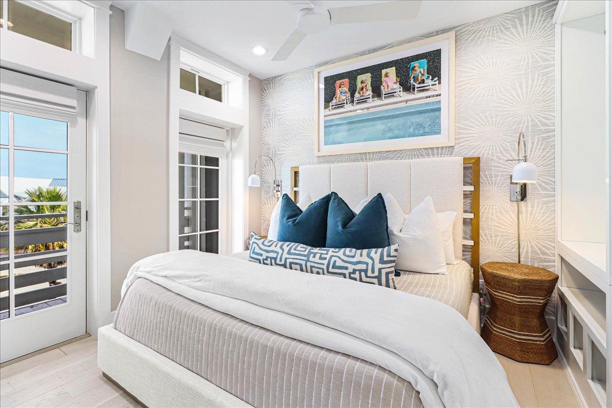 King Bedroom, 1st Floor