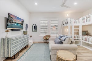 Bunk Bedroom, 1st Floor