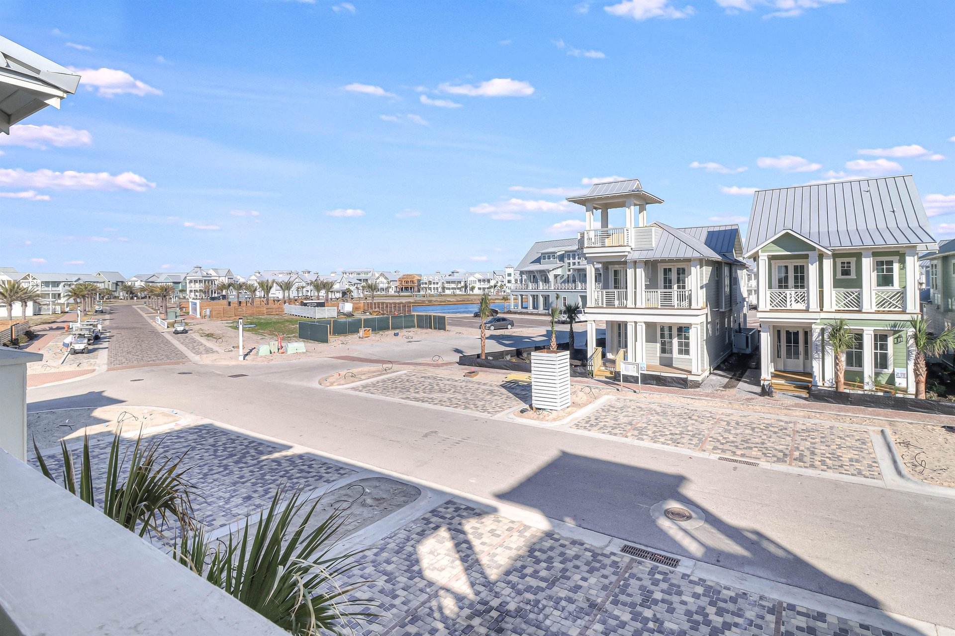 Primary King Balcony View, 2nd Floor