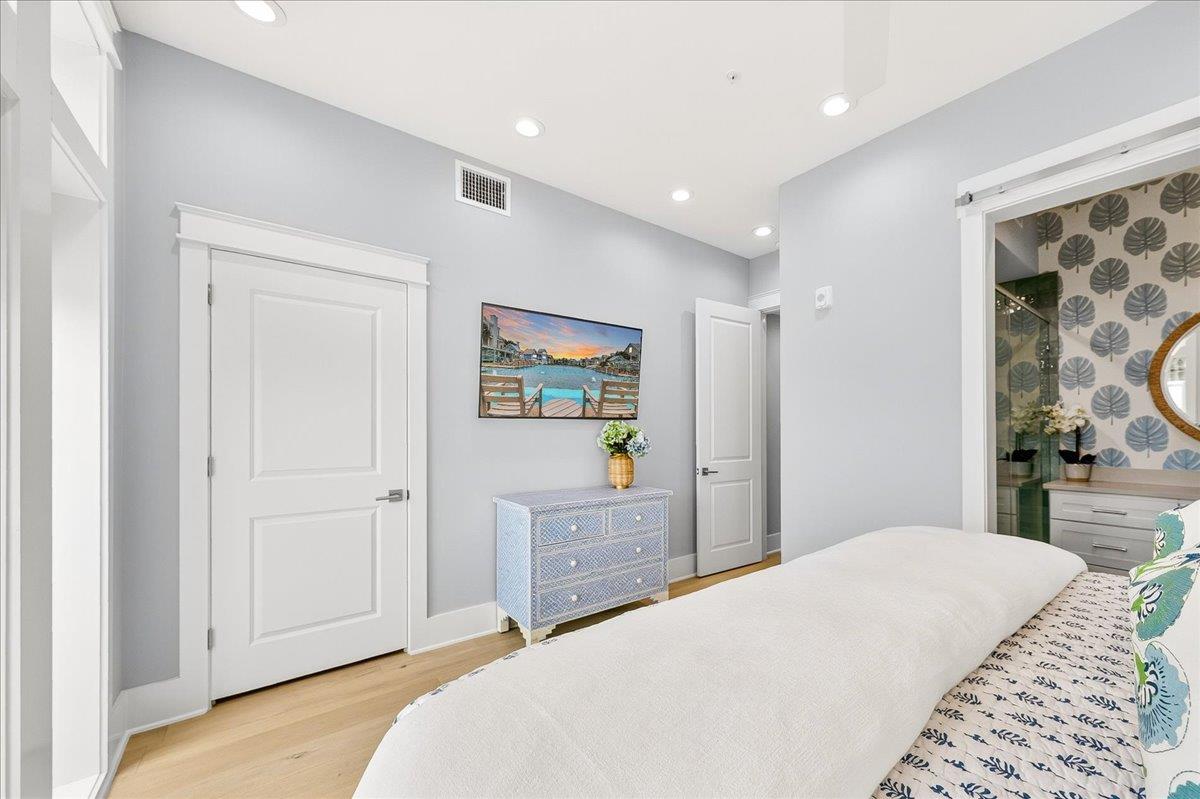 1st Floor, Primary King Bedroom
