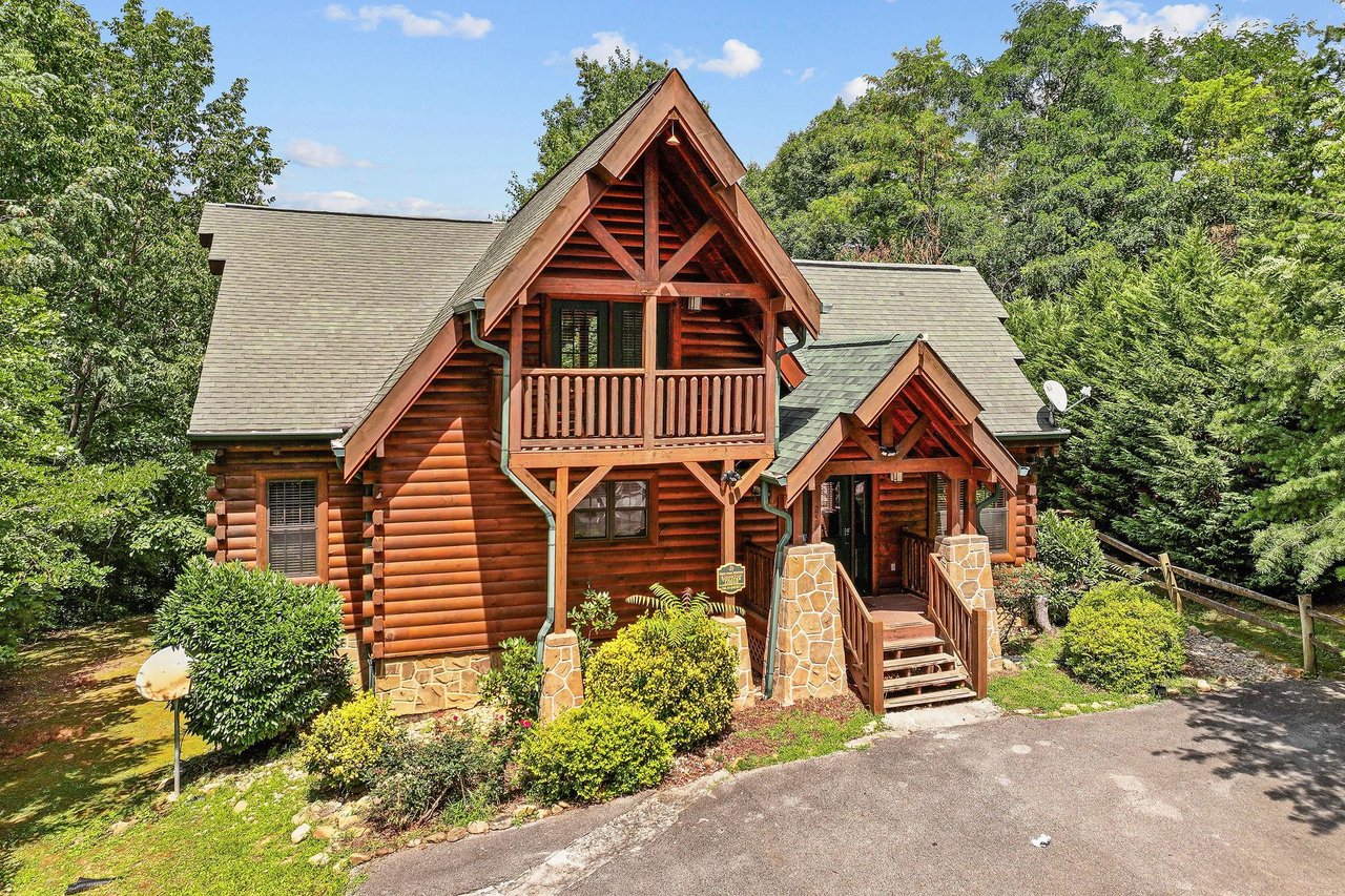 ridgetoptheatrelodge1