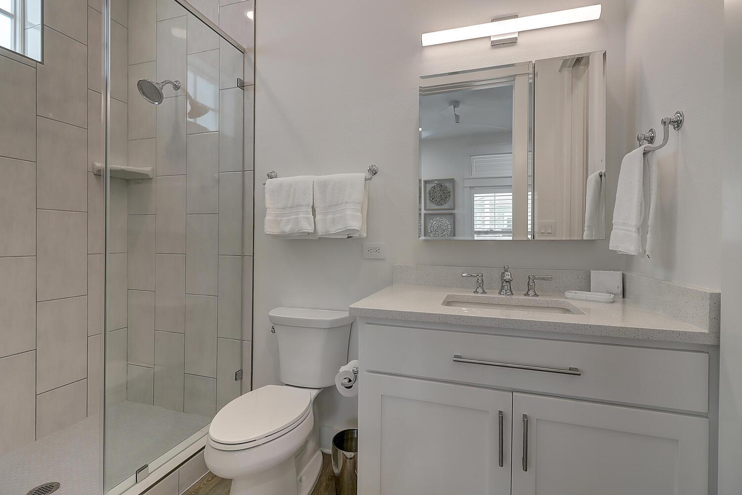 1st Floor King Suite