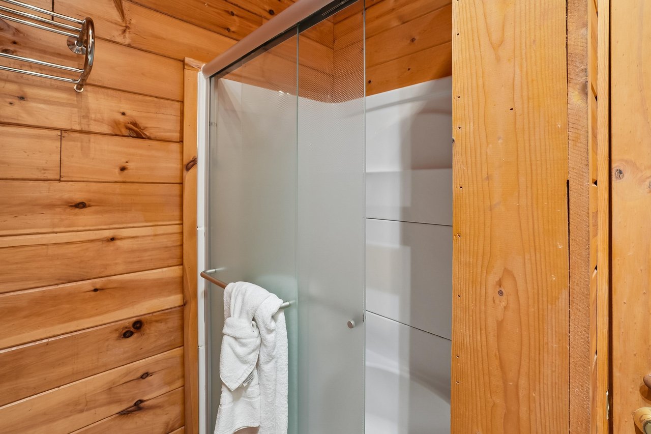 16Bath
