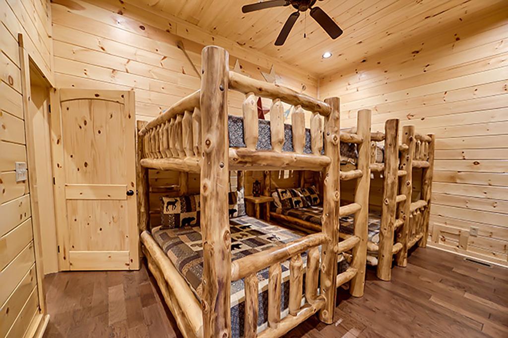 1352vuMAixKNP520210422145721