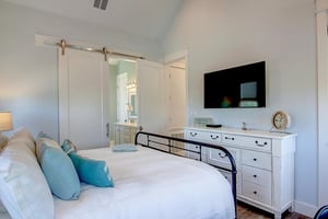 Primary King Bedroom, 2nd Floor