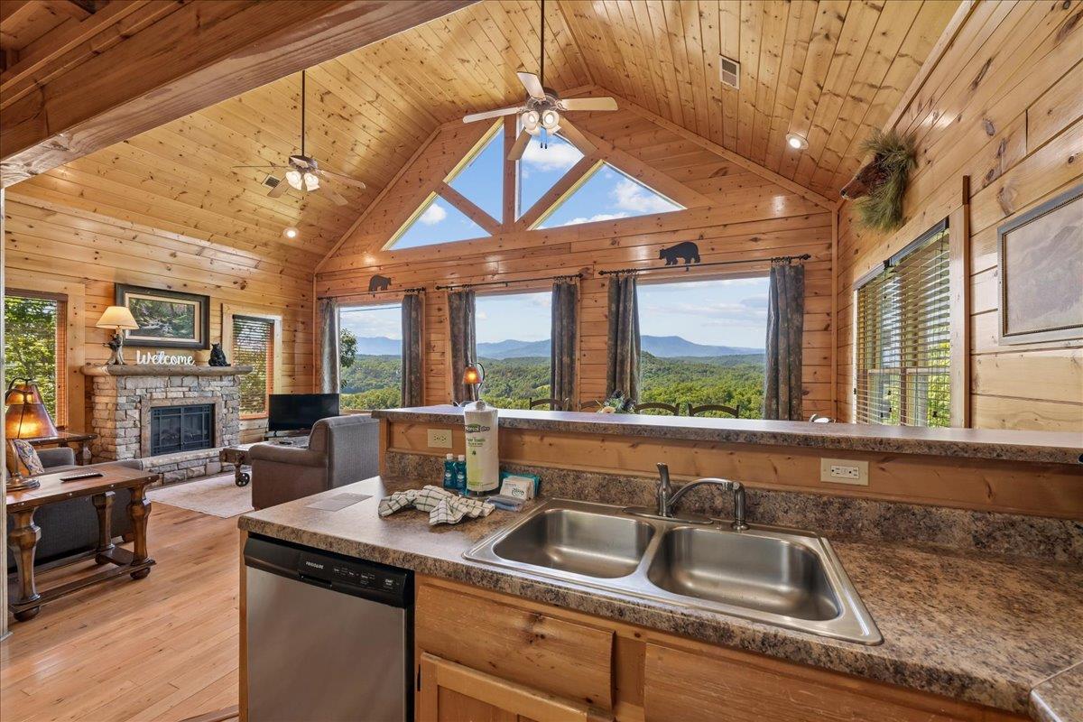 11Kitchen