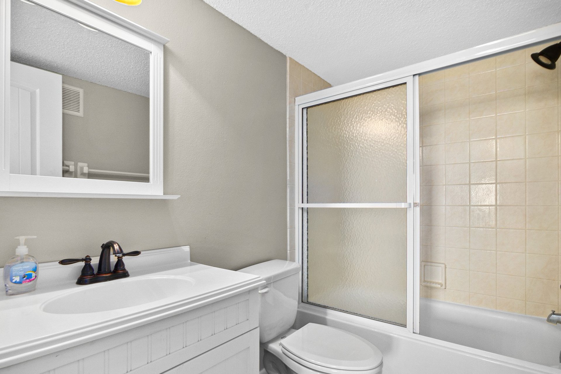 Quail Hollow A14U 18