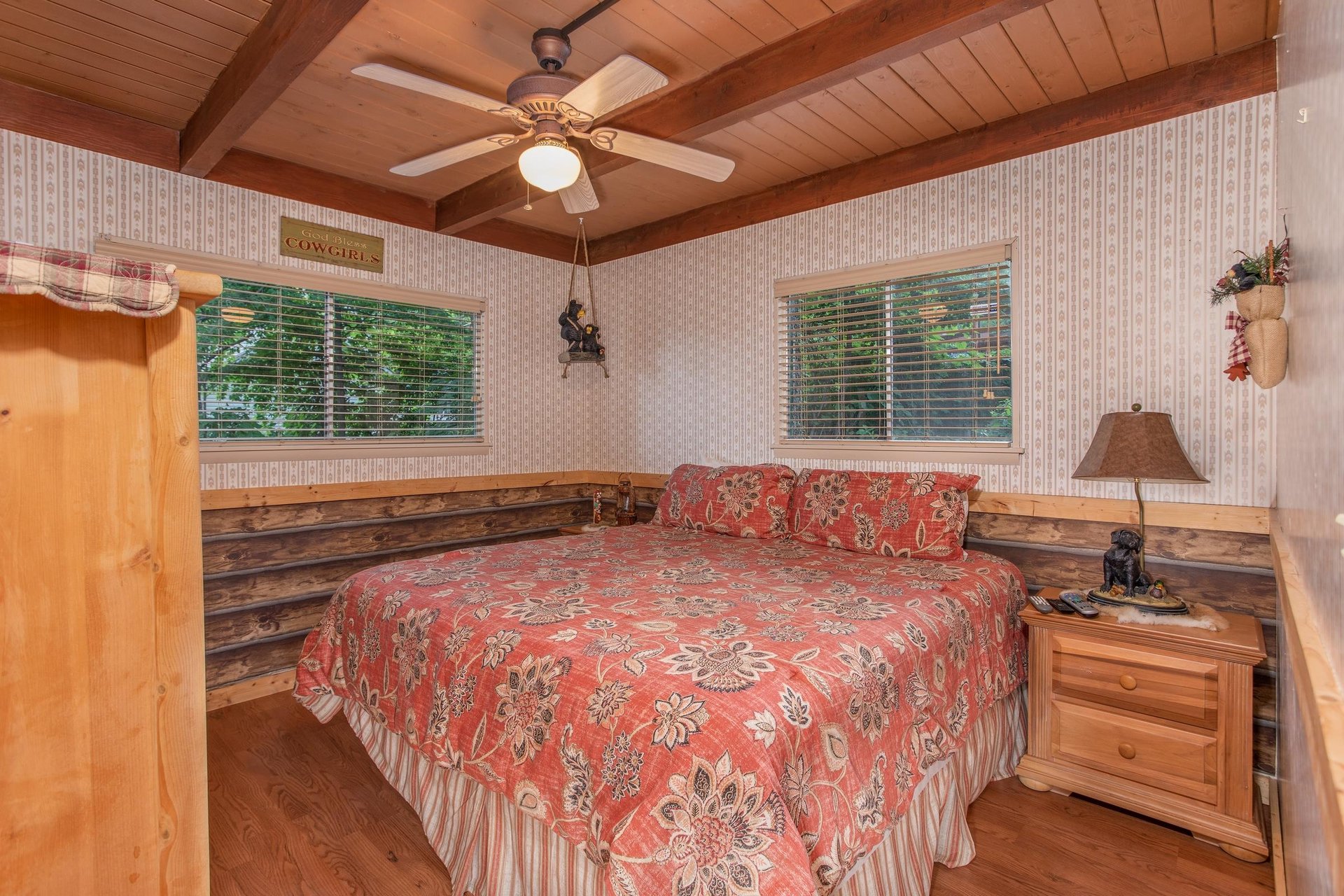 Second bedroom with a kingsized bed at Bushwood Lodge, a 3bedroom cabin rental located in Gatlinburg