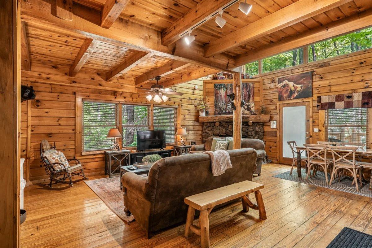 37Living Room