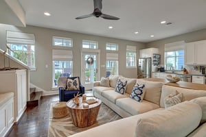 1st Floor, Living Room